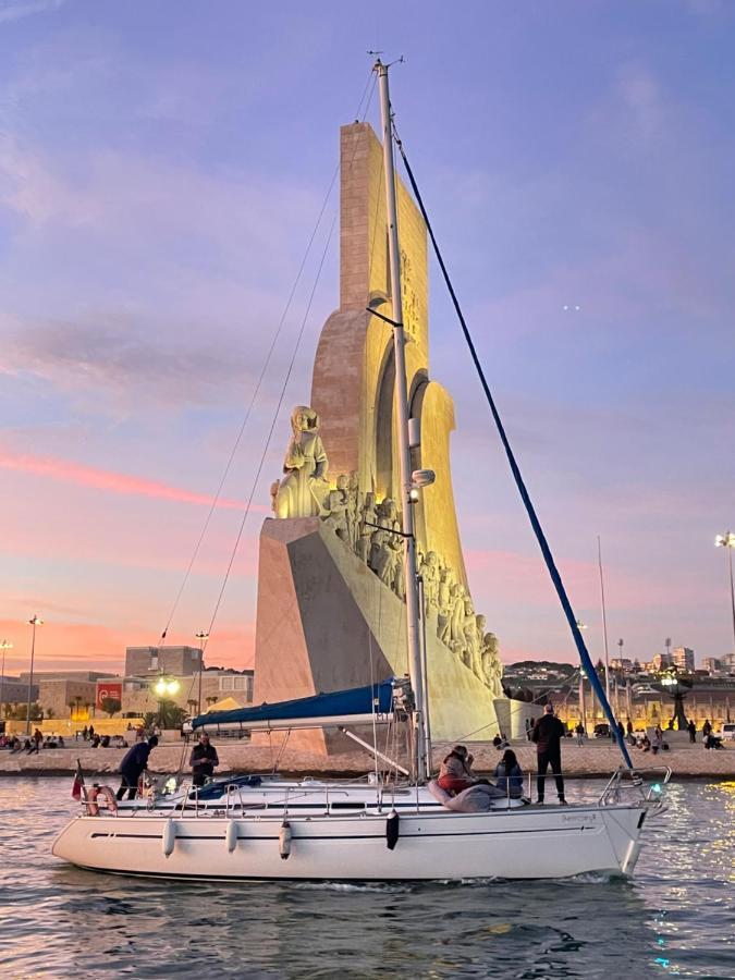 Veleiro Oceanico De 12 M Hotel Lisbon Bagian luar foto